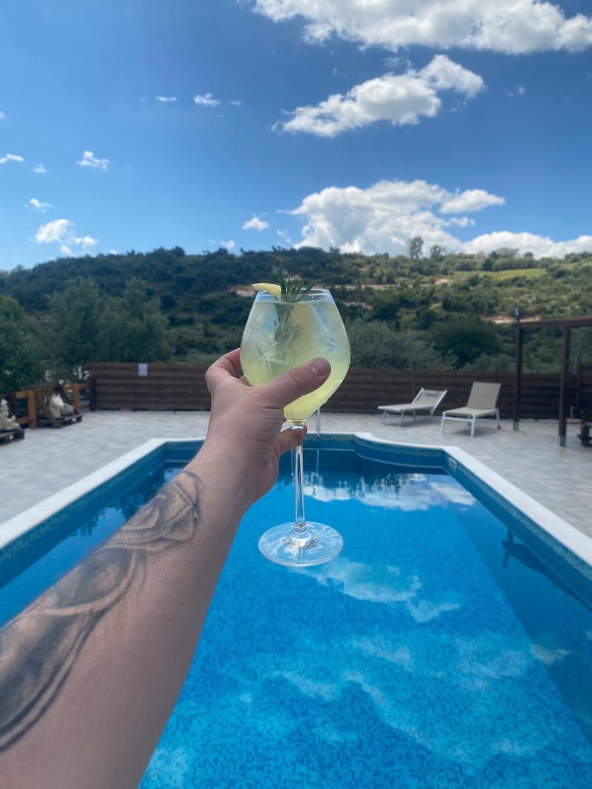 Canicattini Bagni Villa Rosa מראה חיצוני תמונה